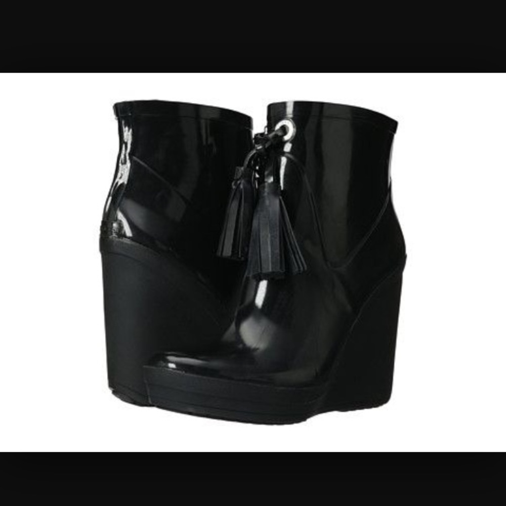 COACH Bina shiny rubber rain boots 4” wedge